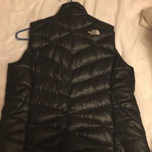 Medium North face vest